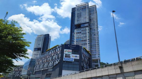 KL East 2-Bedroom, 2-Queenbed Prime Video